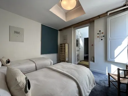 Le Henri II Отели рядом с достопримечательностью «Музей Тессе»