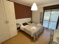 Desert Home Eur Torrino Hotel in zona EDF S.r.l.