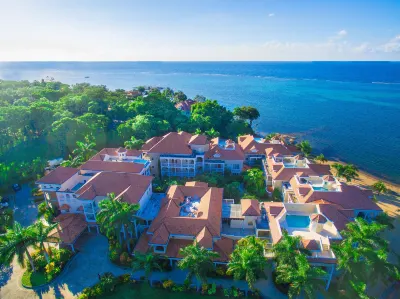 Lawson Rock - Angelfish 100 Hotels near Sol Y mar