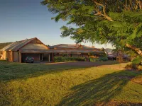 Bluebush Estate Hotels in Lovedale