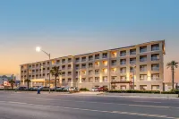 Best Western Plus Galveston Suites