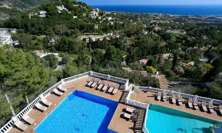 Macdonald la Ermita Resort