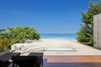 Vows Villa Beachfront - Ocean View