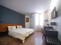 Hotel Nina Hotels near Chez Loutcha