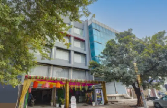 Hotel Aerostar Grand