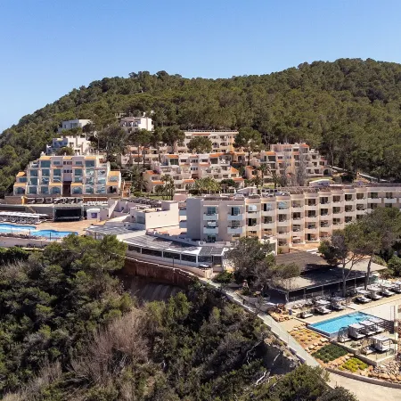 Invisa Hotel Club Cala Verde