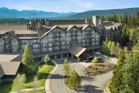 Premier 5th FL-180 River View-Grand Balcony-Pool-Hottub-Laundry-Dining-Kitchen