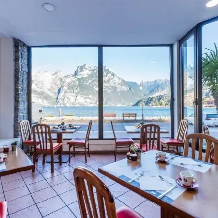 Lake Hotel Ifigenia