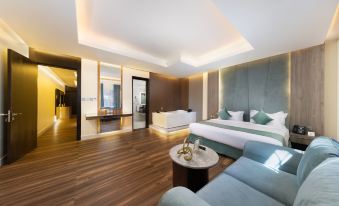 Luxury Night Hotel