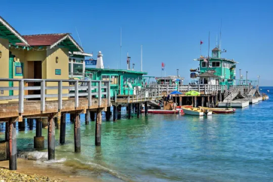 Stunning Ocean Views and Spacious Balcony - Breathtaking Coastal Haven