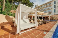Roc Oberoy - Adults Only - Beach