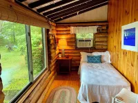 Lakefront cabins for family and friend gatherings