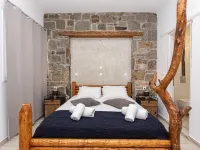 Bebis House Hotels in Klouvas
