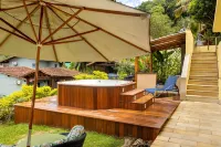 Casa Amarela Hotel a Angra dos Reis