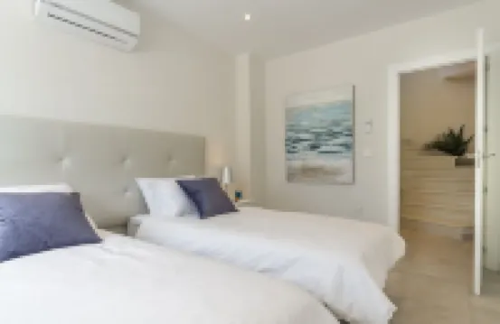 Villa Plata - Brand new luxury villa with heated pool and amazing views