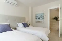 Villa Plata - Brand new luxury villa with heated pool and amazing views