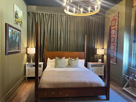 Dixon Suite at Remedies Inn Boutique Hotel.  Private room, bath and kitchenette.