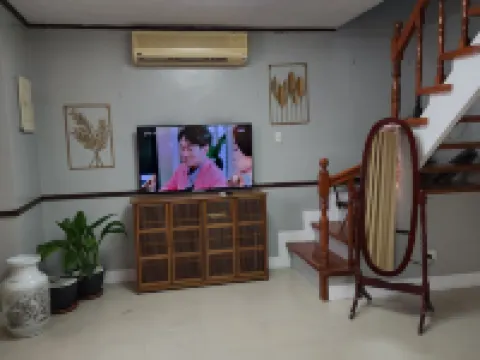 ラグジュアリーホーム コタバトのホテル