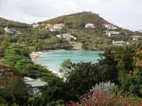 Beautiful 1-Bed Apartment in Saint George's Hotels in Corinth