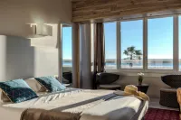 Logis Hôtel & Restaurant Mediterranee