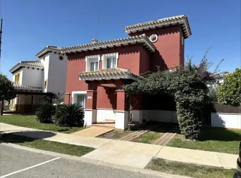 3卧別墅/馬爾梅諾高爾夫球場/温水泳池/露台