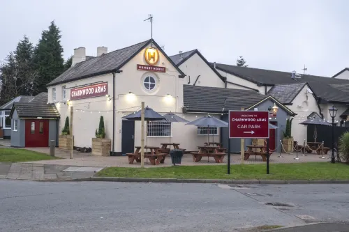 Charnwood Arms by Greene King Inns - Baarit