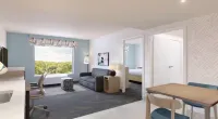 Home2 Suites by Hilton Altoona des Moines Hotels in Colfax