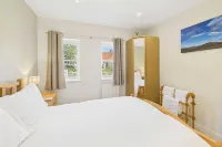 Host Stay Blue Barn
