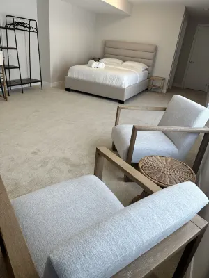 The Stay Lounge