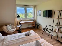 Vacation apartment with lake view in Hattingen - an oasis of well-being in the middle of the Pott! Hattingen （Ruhr）附近的飯店
