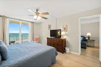 Stunning Oceanfront 2BR/2BA Condo with Breathtaking Views and Beach Access!
