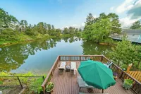 CE:}HotTub~EV~Dog~Deck~Fenced~Walk2Beach/Town/Eats/Golf~Beach Supplies~Bikes
