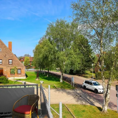 Gode Tiden' spacious comfort apartment with 2 shower baths and balconies, and wifi