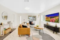 Amazing 4-bedroom house in peaceful Midway City w/ fire pit lounge, backyard