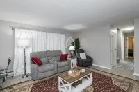 Discounted Oasis, 2 Bedroom Lower-Level Duplex 5 Minutes to Mayo Clinic!