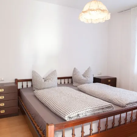 Quiet, TV, WiFi, terrace, lake, parking