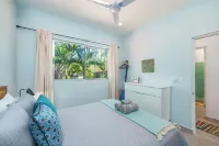 2BR - 2BTH Beach House w/ Pool Hotels in Los Pargos