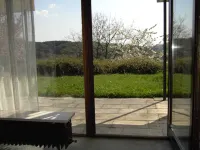 House Luise on Bostalsee, apartment 2: spacious terrace & garden Hotels in Nohfelden