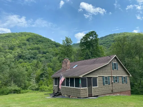 Vacation Property off the grid. No cell service, internet, satellite/ cable tv