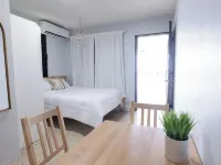 Cozy Studio Type Apartment across Jobos Beach, Isabela. WIFI & A/C. Hotels in Bajura