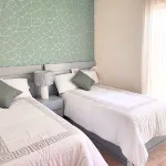 Modern and Cozy Apartment for 4 People Just Minutes from the Beach and Center