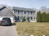 Family Summer Oasis- pets allowed, near beaches, swimming pool, outdoor kitchen! 아발로니아 랜드 콘서번시, 샌디 포인트 자연보호지역 주변 호텔