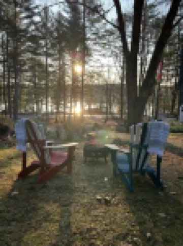 Riverside Blue… Your cozy guesthouse for all things Muskoka!