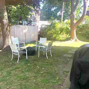 Spacious and comfy, walk to Broadway or downtown, 2 min to beach, parking Hotel Exterior