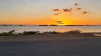 OCEAN FRONT-SUNSETS-PRIVATE POOL2 or 3 bedrooms