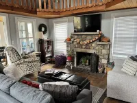 Lake moraine 3 bedroom home by Colgate University