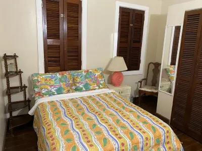 Close to Everything in the heart of Christiansted!!