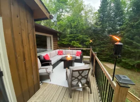 Cozy Coe Island Oasis