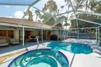 Newly Renovated, Beach Close, Pet Friendly, Modern Luxury Retreat