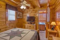 2b2b Cozy Cabin-Walking distance to Parkway! 208